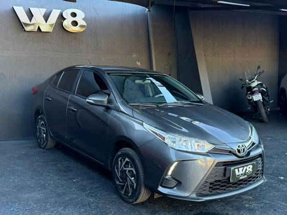 TOYOTA YARIS 1.5 16V FLEX SEDAN XL MULTIDRIVE TOYOTA YARIS 1.5 16V FLEX SEDAN XL MULTIDRIVE